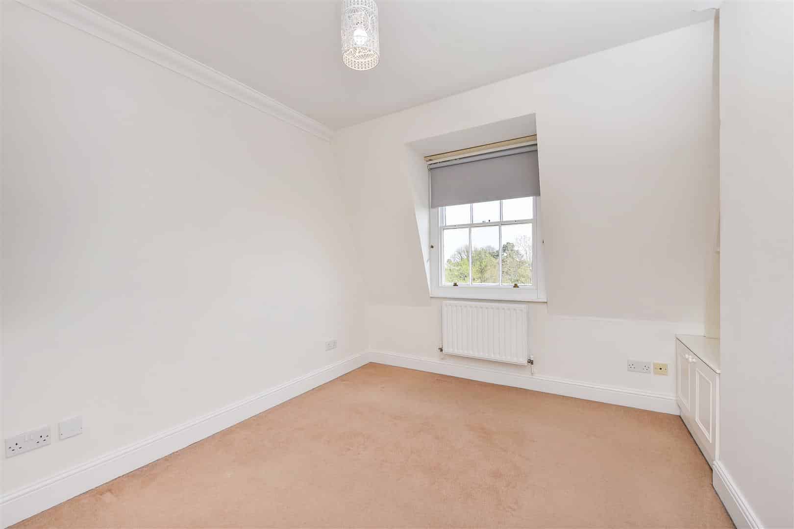 King Gardens, Chichester Hancock and Partners